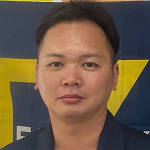 小泉義彰